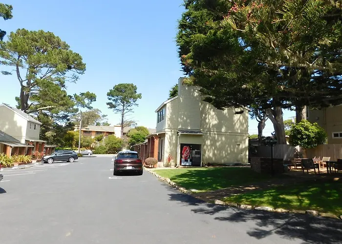 Pine Acres Lodge